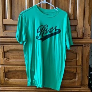 Men’s RVCA Short sleeve (Large)